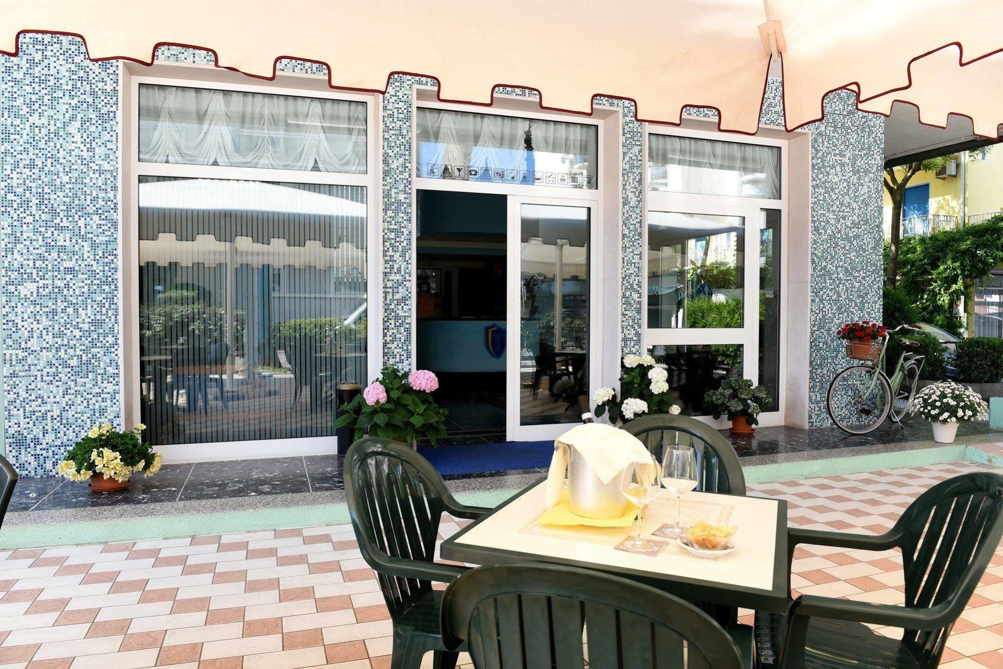 Hotel Savoia Lido di Jesolo Esterno foto